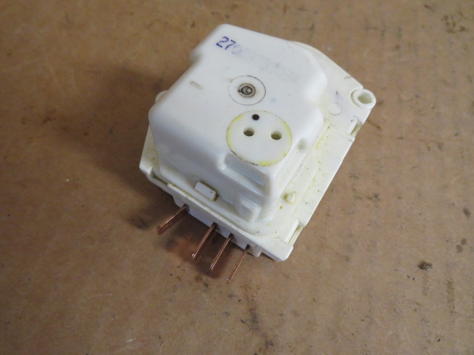 Kenmore Refrigerator Defrost Timer Ass. Part # 2193084 W10822278 gallery