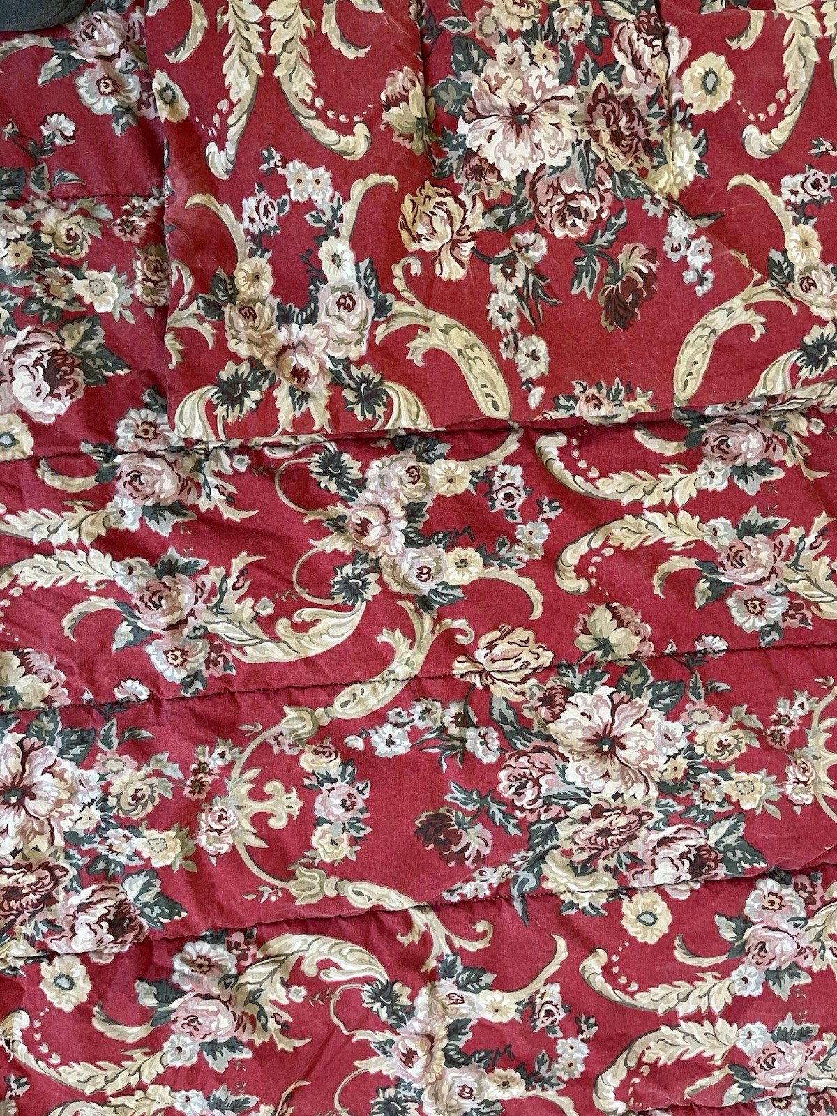RALPH LAUREN Blue Label Danielle Marseilles full-queen comforter & 1 stand. sham gallery
