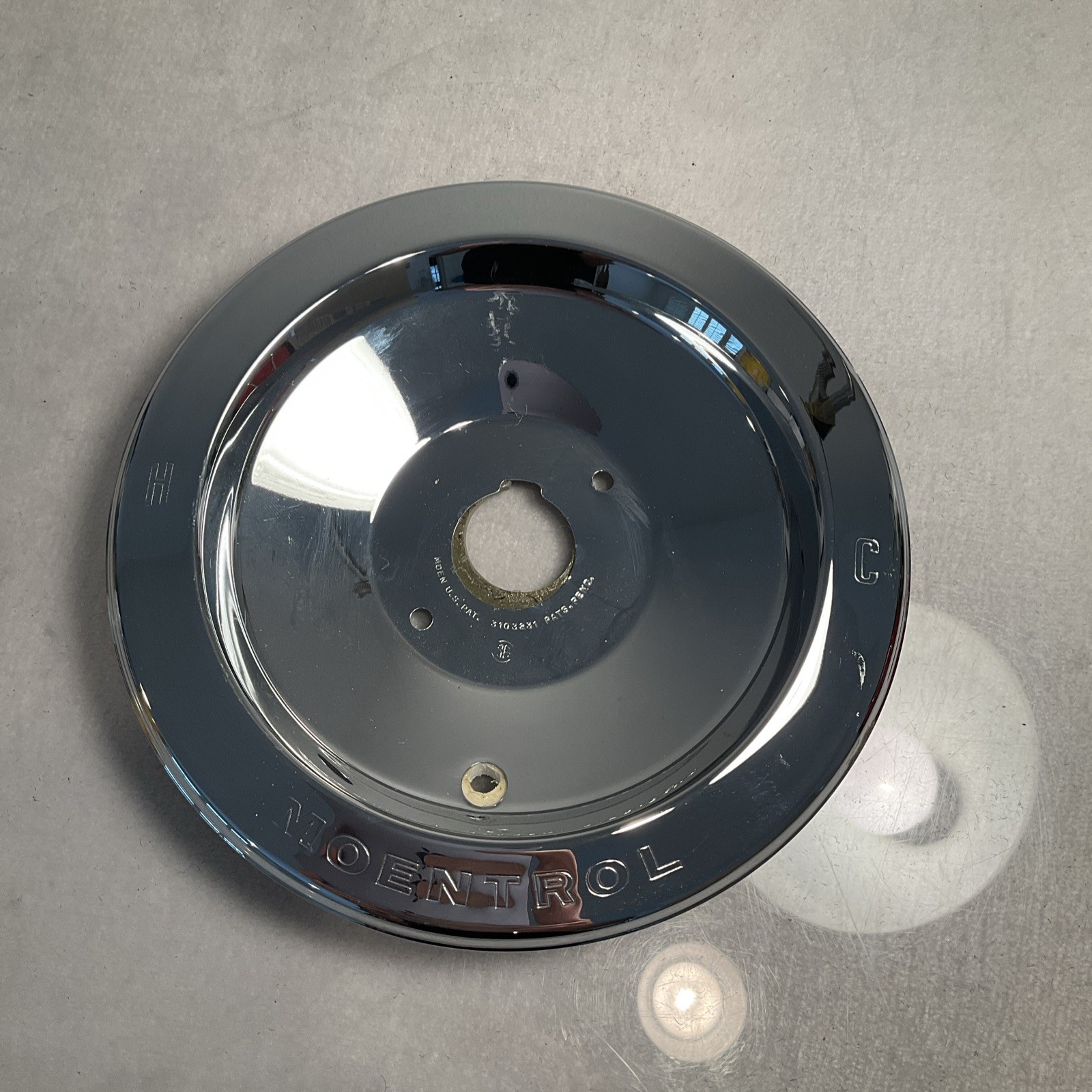 🚿 Moen Moentrol Valve Trim – New Without Box Read gallery