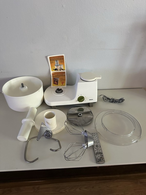 Bosch Universal Mixer 0 710 012 101 Mixer Bowl With Attachments gallery