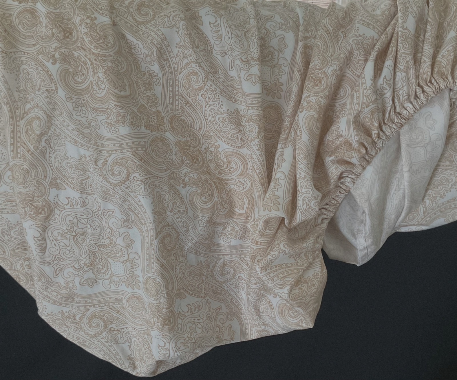 Spirit Linen 4-Piece Bed Sheet Set - Ultra Soft Deep Pockets Queen/Full Size gallery