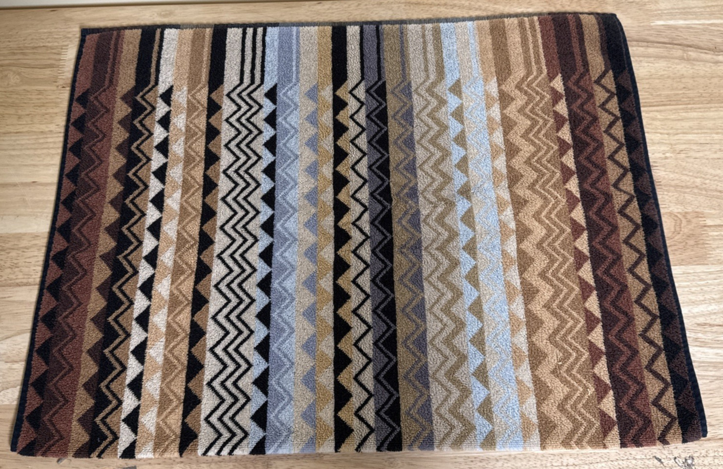 Missoni Home Giacomo Bath Towel - Approximately 41-41.5" x 27-27.5" gallery