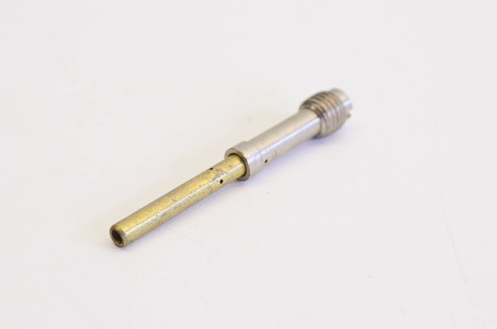 New OEM Briggs & Stratton 298947 Carburetor Nozzle NOS gallery