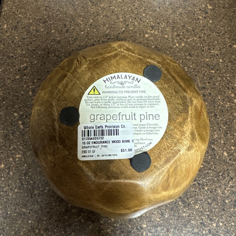 Himalayan Trading Post grapefruit pine Medium Driftwood Candle gallery