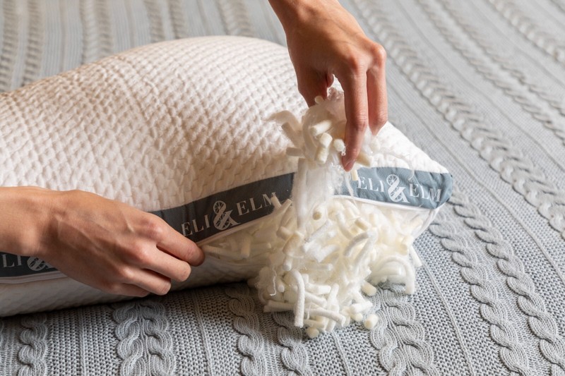 ELI & ELM COTTON SIDE-SLEEPER PILLOW gallery
