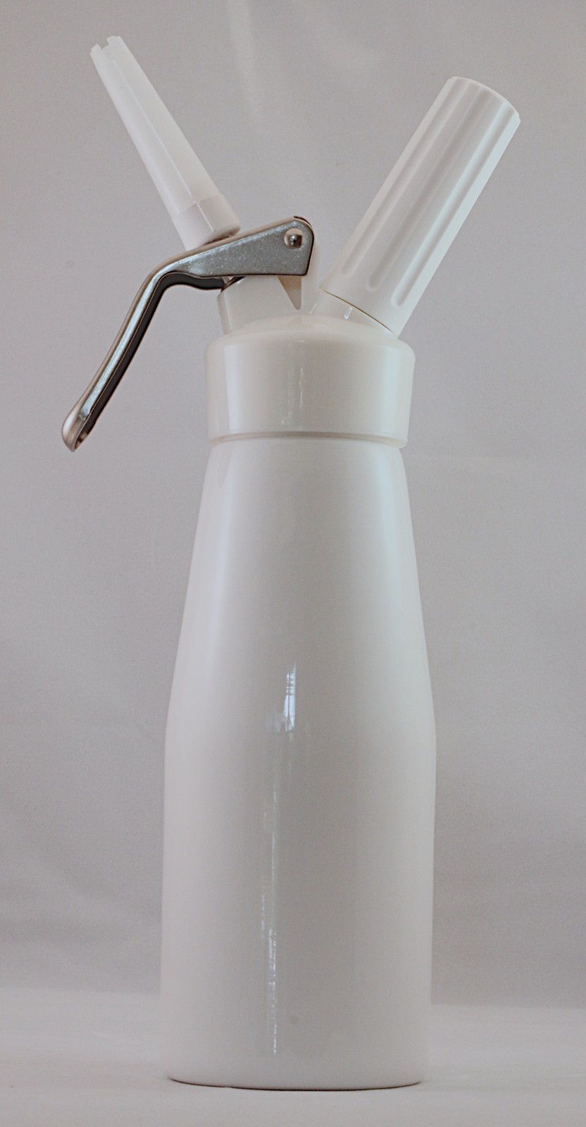 1 pint 500 ml Cream Whipper Dispenser Charger whip N White .5L DMOSA.5LW gallery