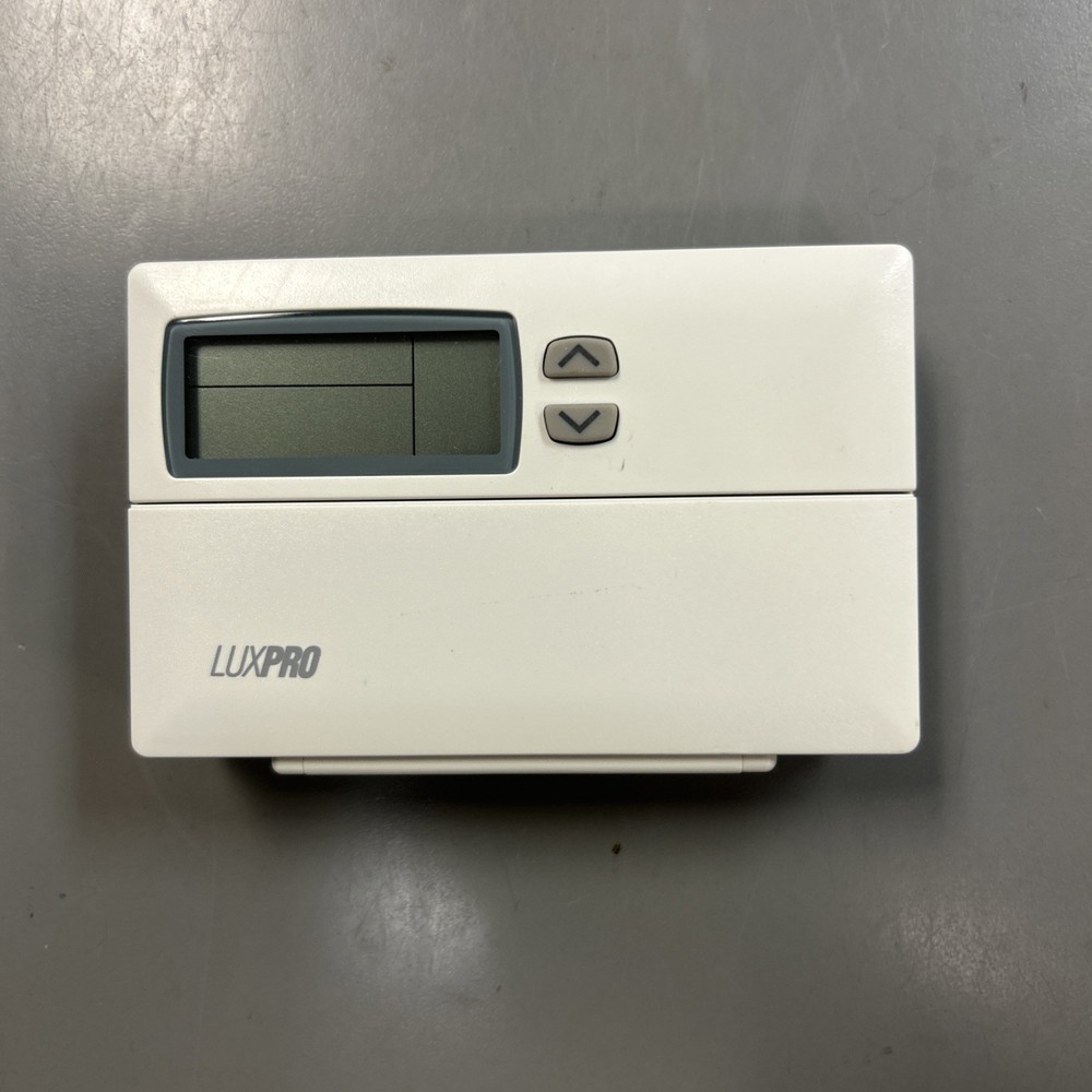 Lux Pro PSP511LCa Digital Programmable Thermostat 1-Heat 1-Cool Tested Working