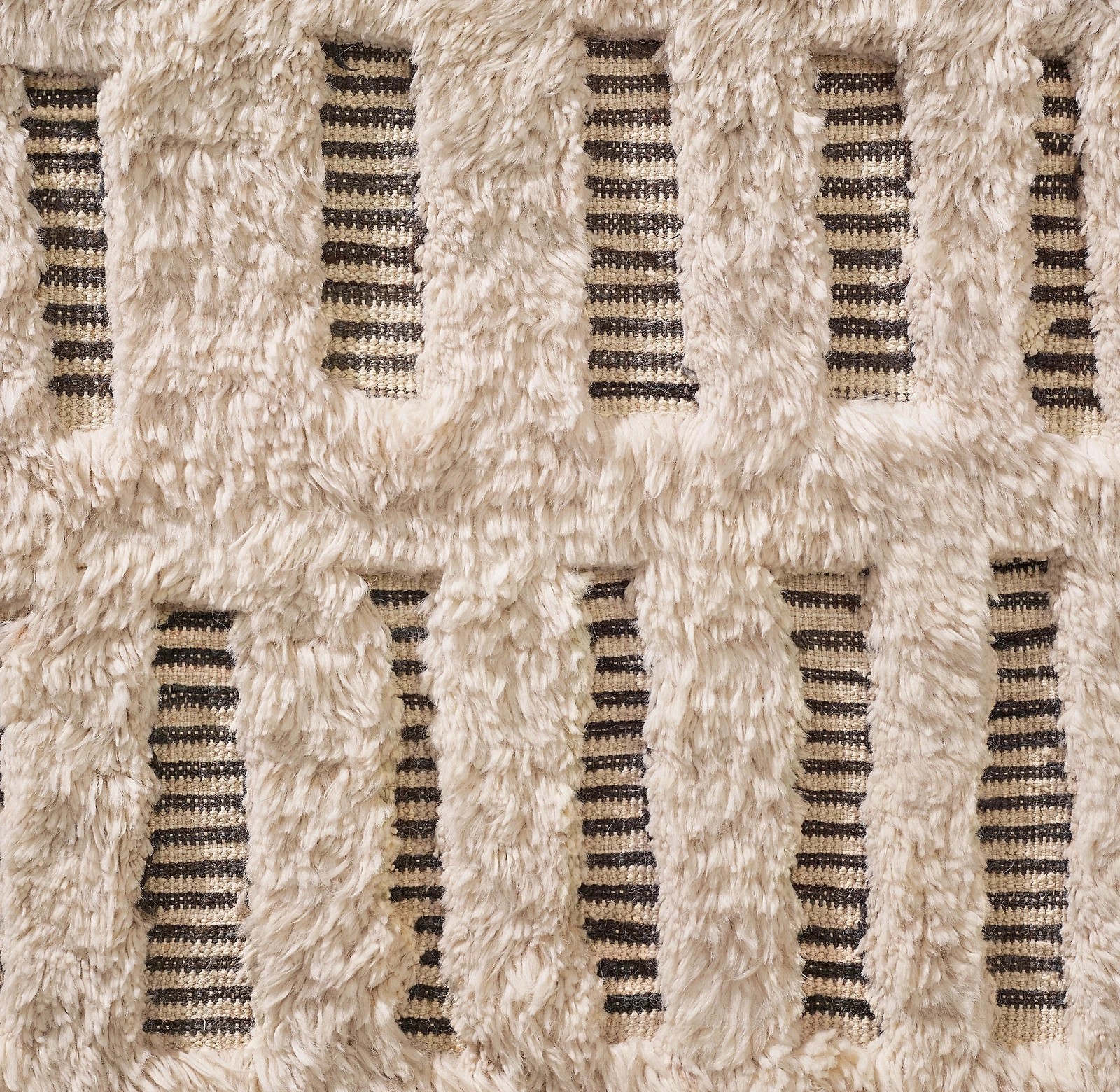 Dashed lines appear hewn into Allali's plush pile, the meditative grid of free gallery