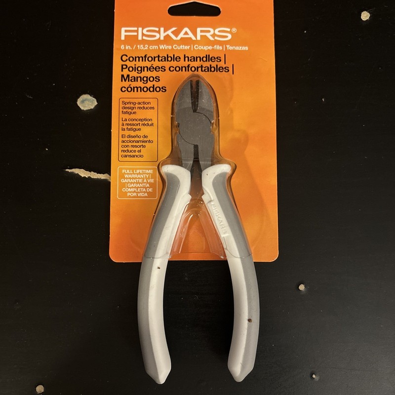 Fiskars Gardening Multipurpose Snips Pruner Saw Wire Cutter Pliers + More C129 gallery