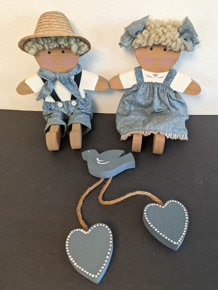 Adorable Country Cottage decor Hand Painted Folk Art 80’s Vtg Lot Sitting Kids gallery