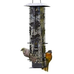 Squirrel-Be-Gone Squirrel Proof Bird Feeder – 2 Lb. Capacity New