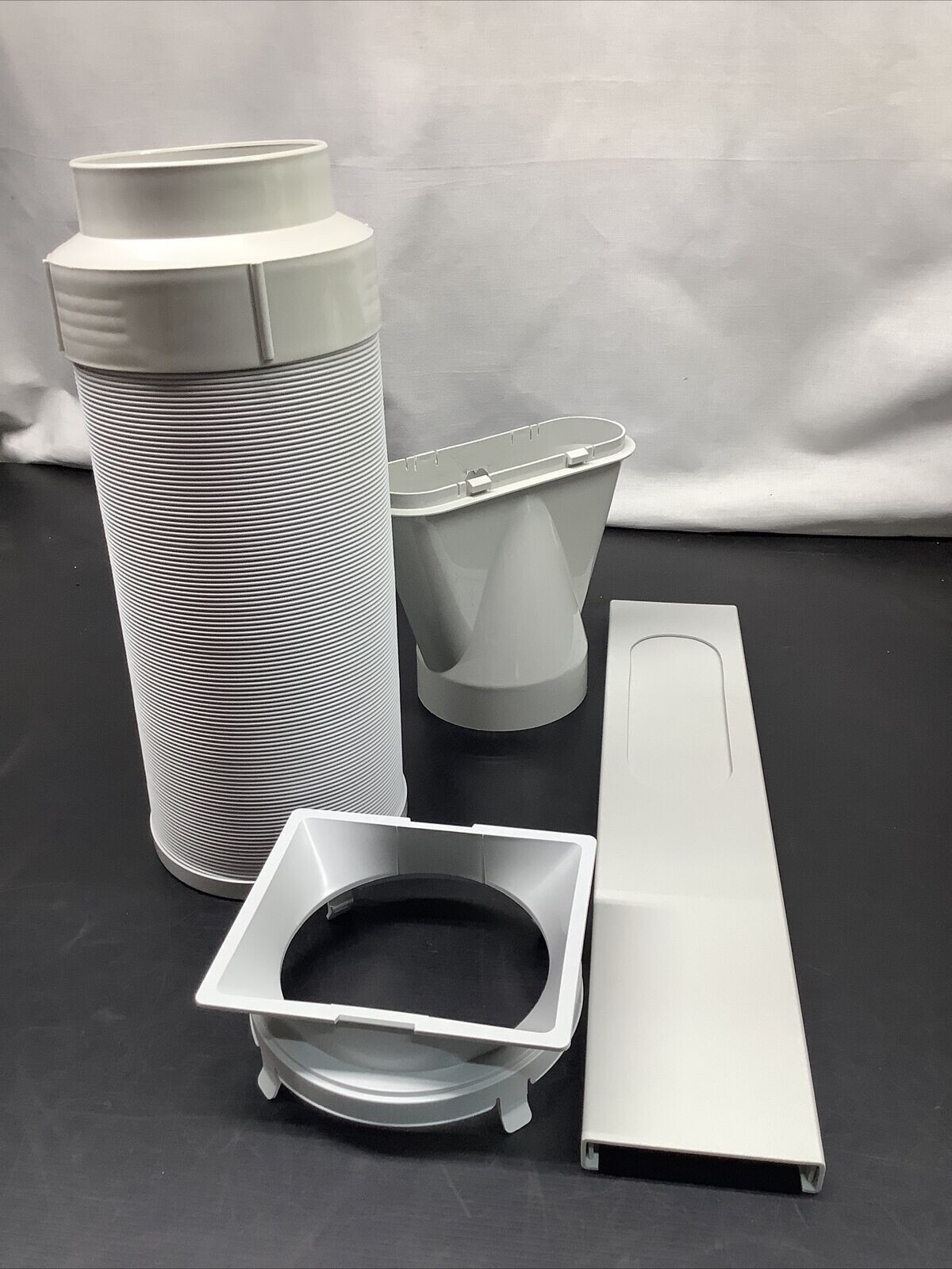 Hisense PORTABLE AIR CONDITIONER AC WINDOW INSTALLATION KIT - Venting Exhaust gallery
