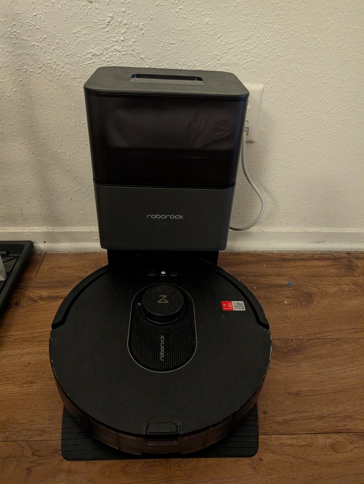 Roborock Q7 Max+ Self-Emptying Robot Vacuum Cleaner gallery