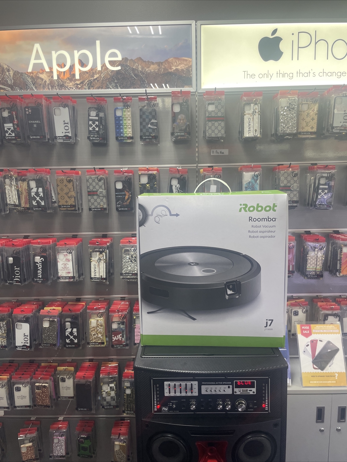 iRobot Roomba j7 Robotic Vacuum Cleaner - Graphite gallery