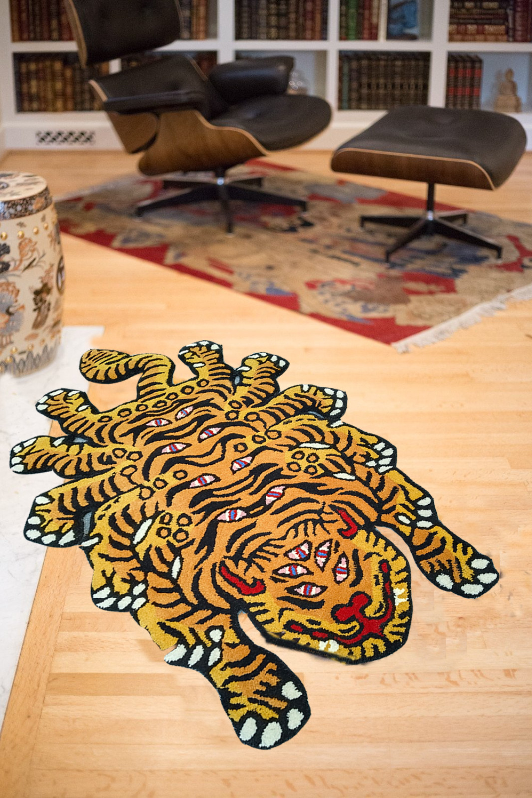 Tibetan Tiger Rugs Handmade 100% Woolen Hand Tufted For Home Decoration gallery