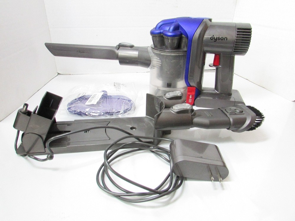 Dyson DC35 Multi Floor Vacuum Unit Main Body Runs Charger Attachments Filter