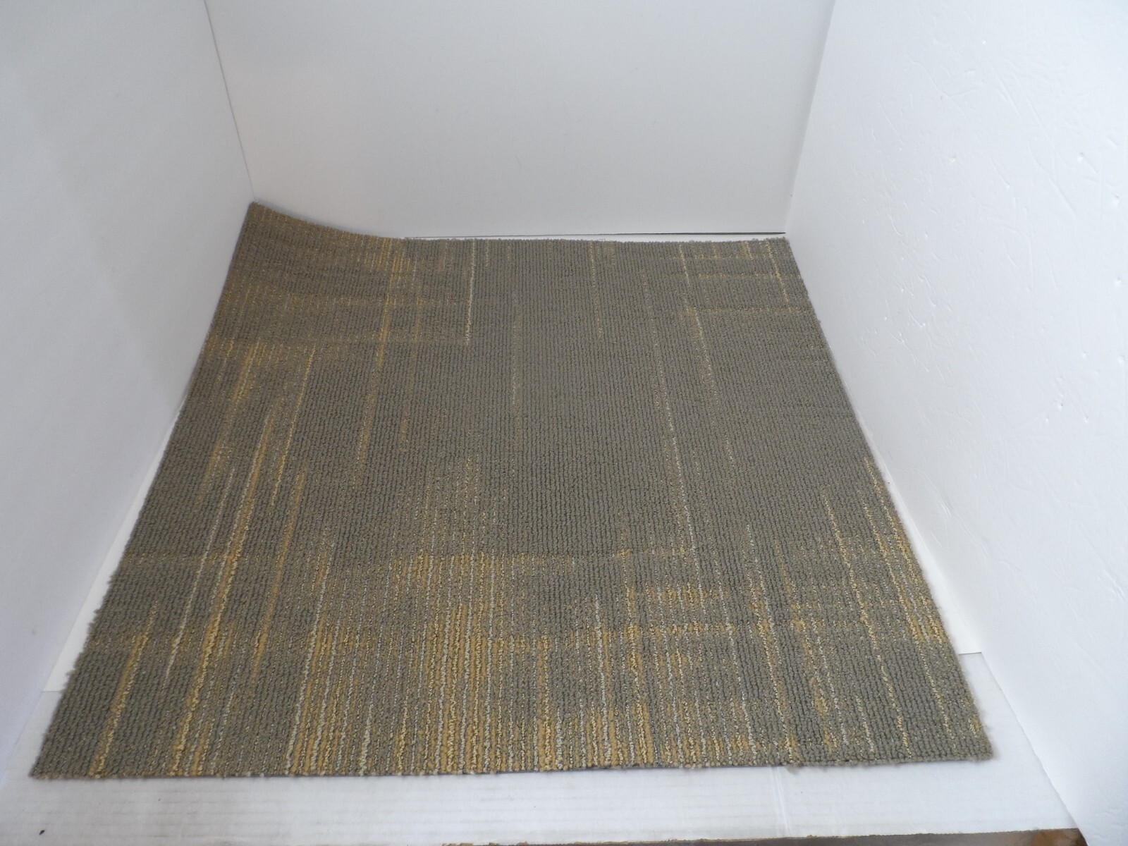 Atlas Carpet Tile/Square 24"x 24" 12 Tiles/Case, 48 sq. ft./Case) Glue Down gallery