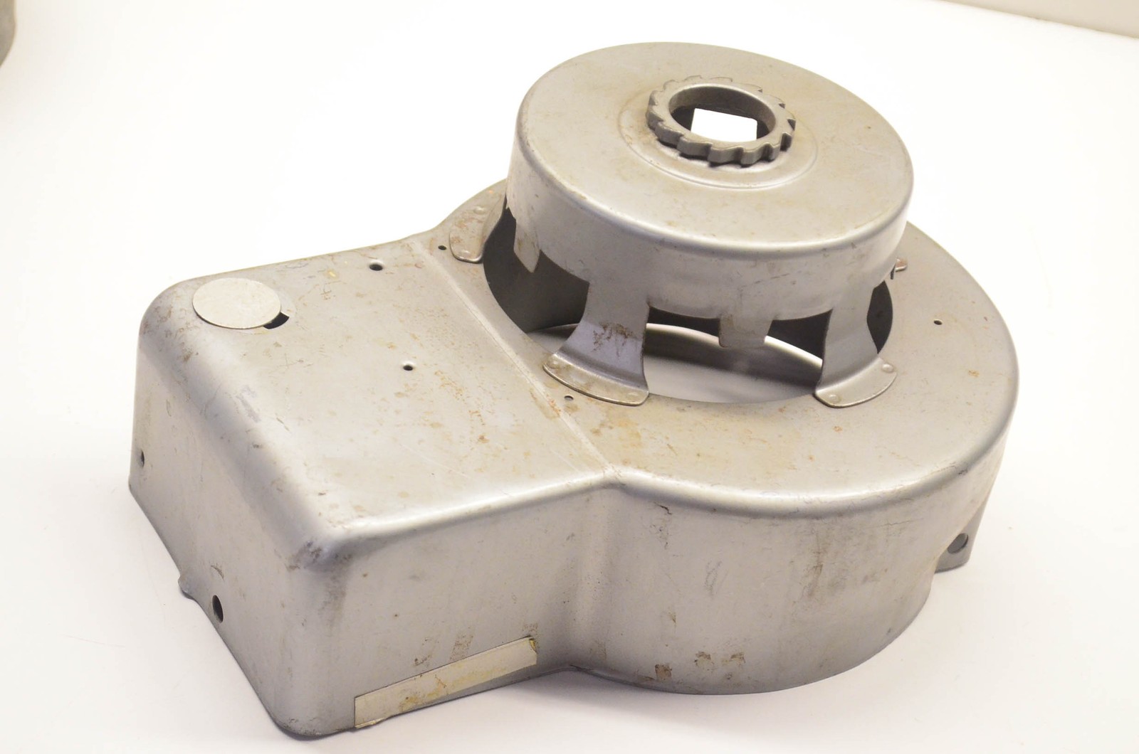New OEM Briggs & Stratton 298570 Blower Housing NOS gallery