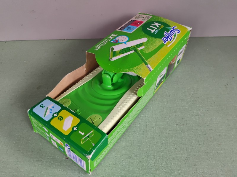 Swiffer Starter Kit - Mop, Dry & Wet Refills Damaged Box gallery