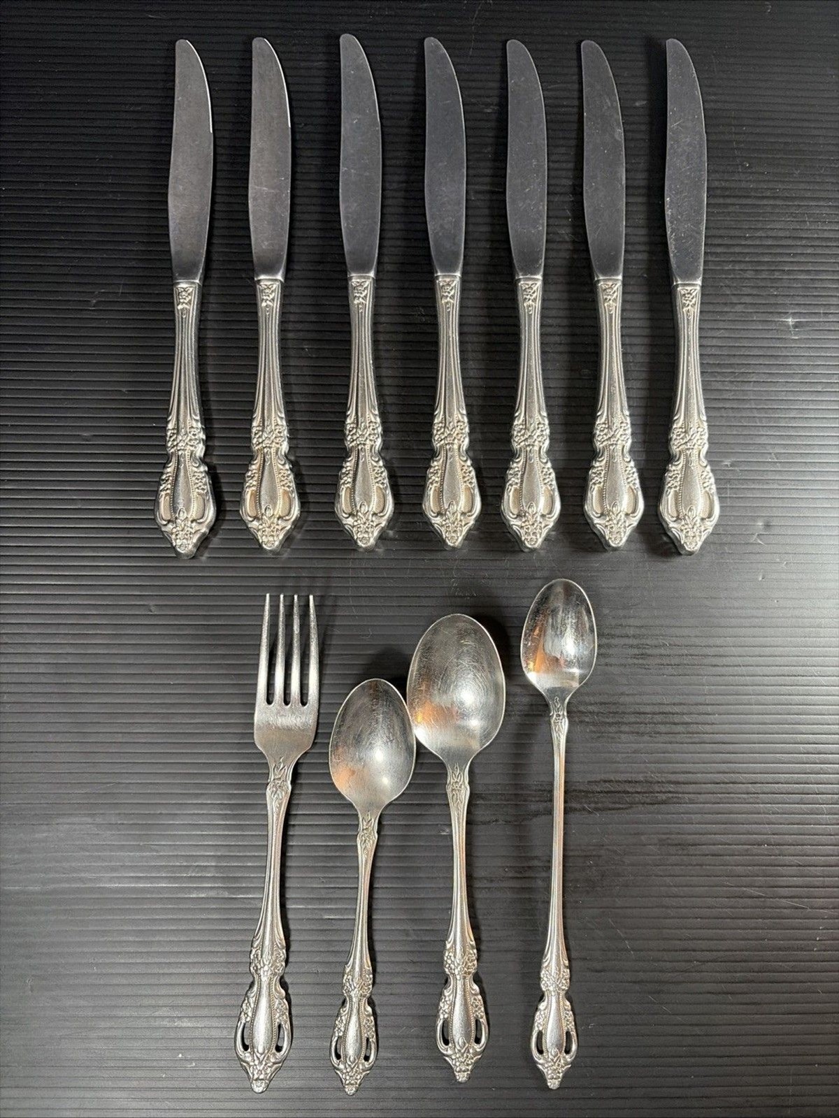 Oneida Raphael Distinction Deluxe Stainless 11 Misc Pieces Replacement gallery