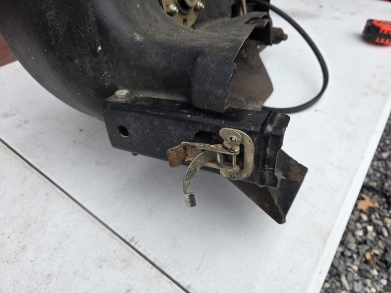 John Deere PWRFLO 48MOW Blower Unit Part Used See Details And Pictures gallery