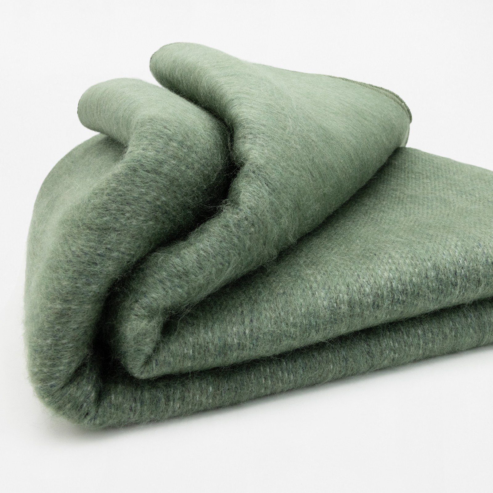 DOUBLE DENSITY ALPACA WOOL BLANKET THROW | QUEEN SIZE | SOFT & WARM – SAGE GREEN gallery