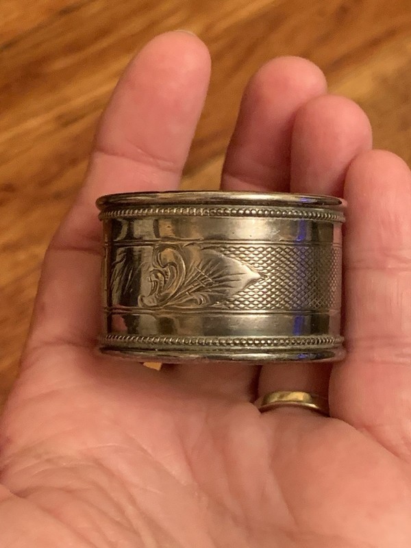 Sterling Silver napping ring antique , not marked, tested, 26 grams gallery