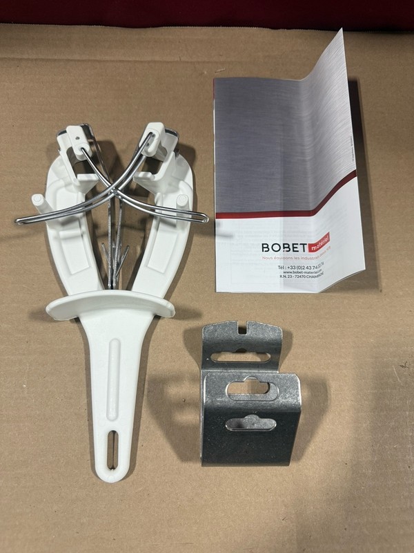 BOBET Sharp Easy Pull Through Knife Sharpener - Made in France - White NEW gallery