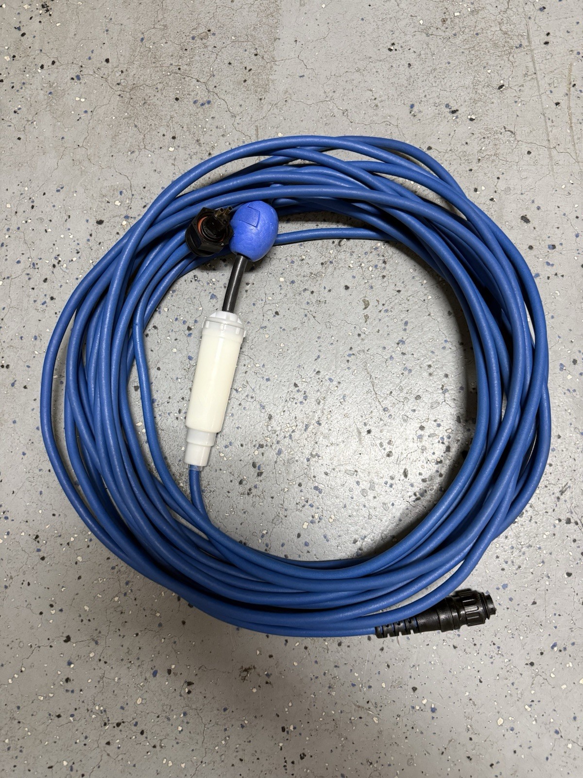 Maytronics Dolphin Cable 18M 2-Wire with Swivel 99958907-DIY Used Working gallery