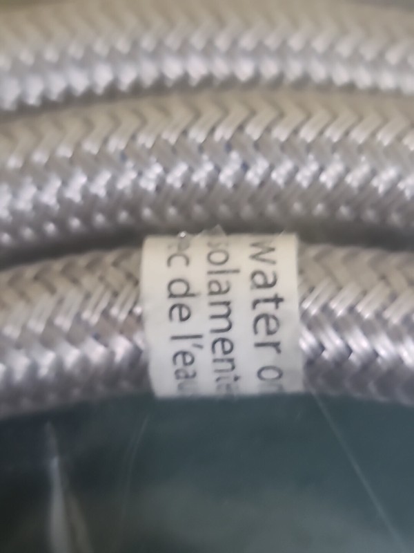 Everbilt 12ft Polymer Braided Icemaker Water Line Universal 1/4" Connector New. gallery