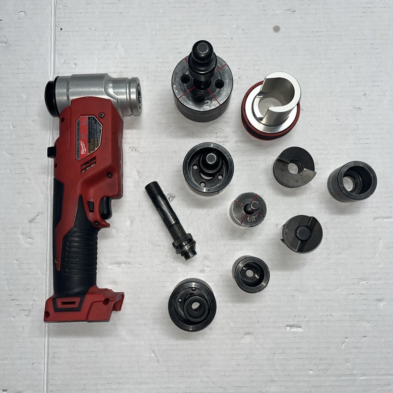 Milwaukee 2677-20 M18™ FORCE LOGIC™ Tool w/ Assorted Accessories – Parts Only gallery