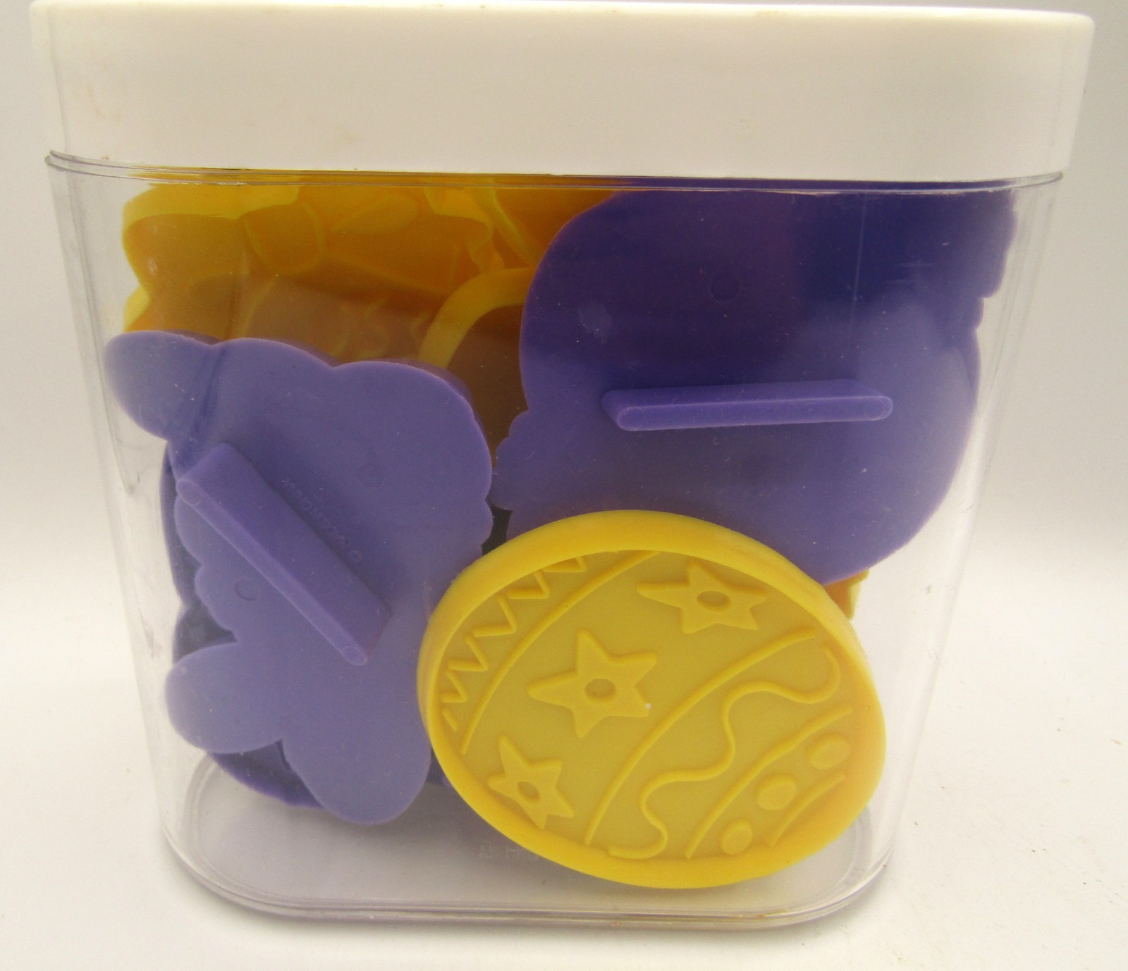 10 Piece Easter Cookie Cutter Set with Recipe. gallery