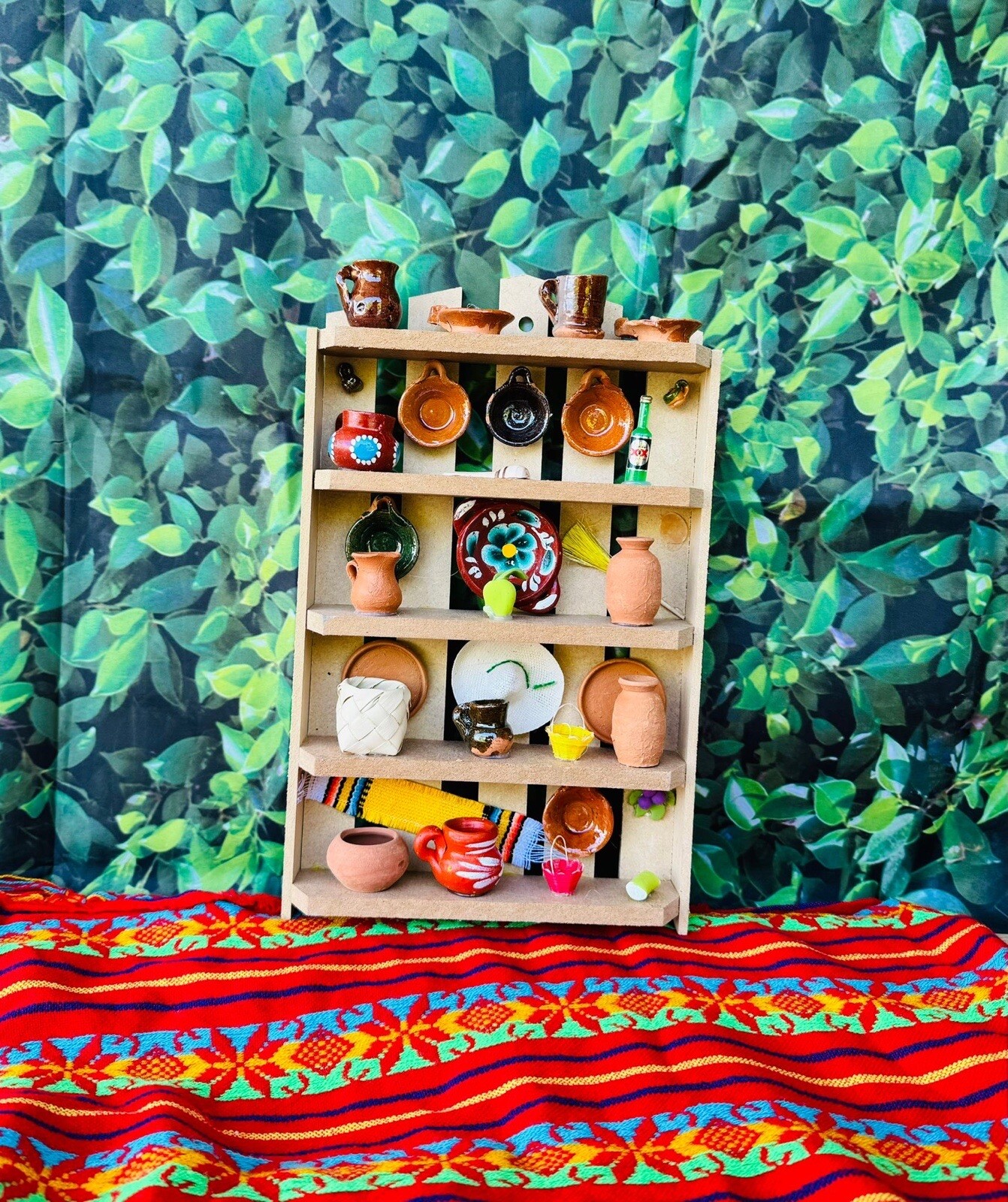 TRASTERITO TRASTERO MEXICAN DECORACIÓN/ WITH MINIATURE KITCHEN DECORATIONS gallery
