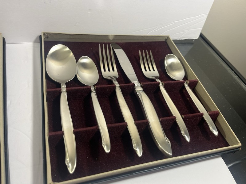 Set 2 Oneidacraft Premier Stainless Six Piece Place Settings in Original Boxes gallery