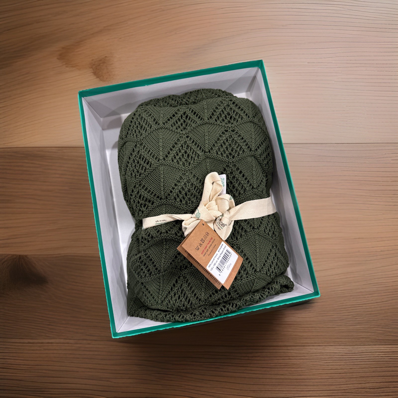 Dalisa Lyocell Tencel Throw Blanket – 150x200cm Pepper Green, NEW & Unused (14) gallery
