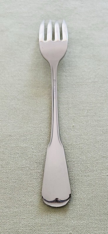 Oneida Profile 18/8 Stainless Flatware PLYMOUTH ROCK 1 DINNER FORK 7 1/4" gallery