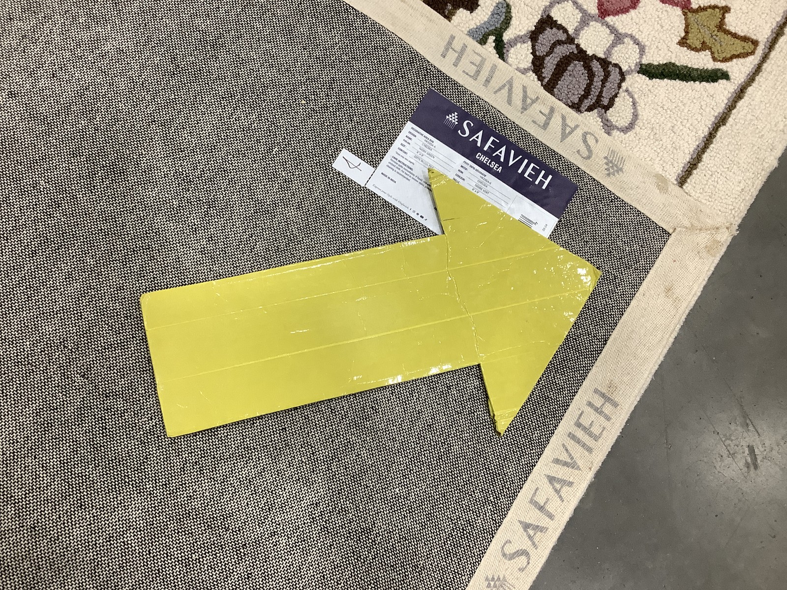 IVORY / GREEN 6'-0" x 9'-0" Back Stain Rug, Reduced Price 1172683214 HK335A-6 gallery