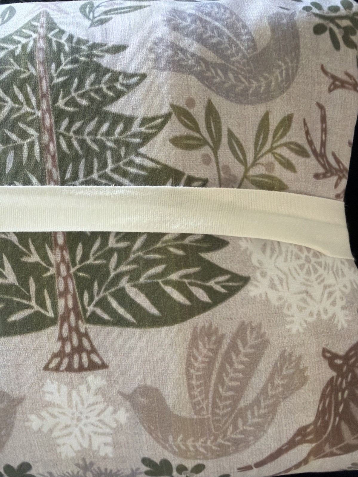 Pottery Barn Winter Solstice Percale King / Cal King Duvet Cover NWT Deer Trees gallery