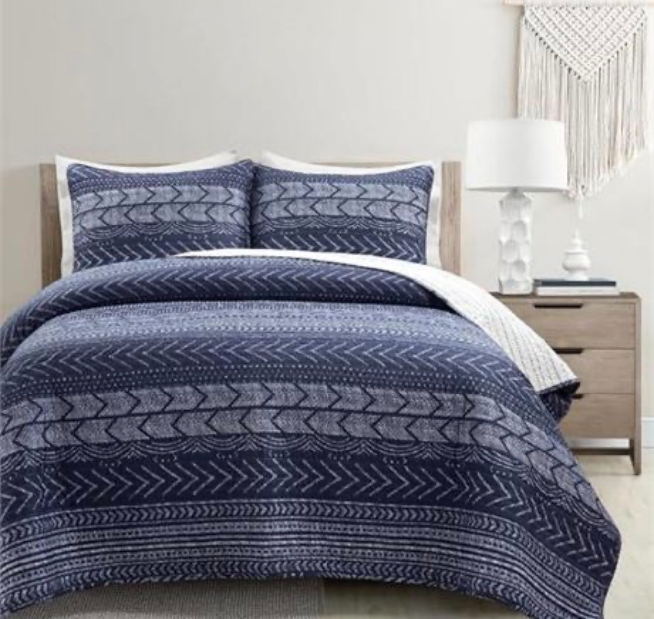 Softtage 3-Piece Navy Blue Quilt Set With Geometric Reversible Pattern - King gallery