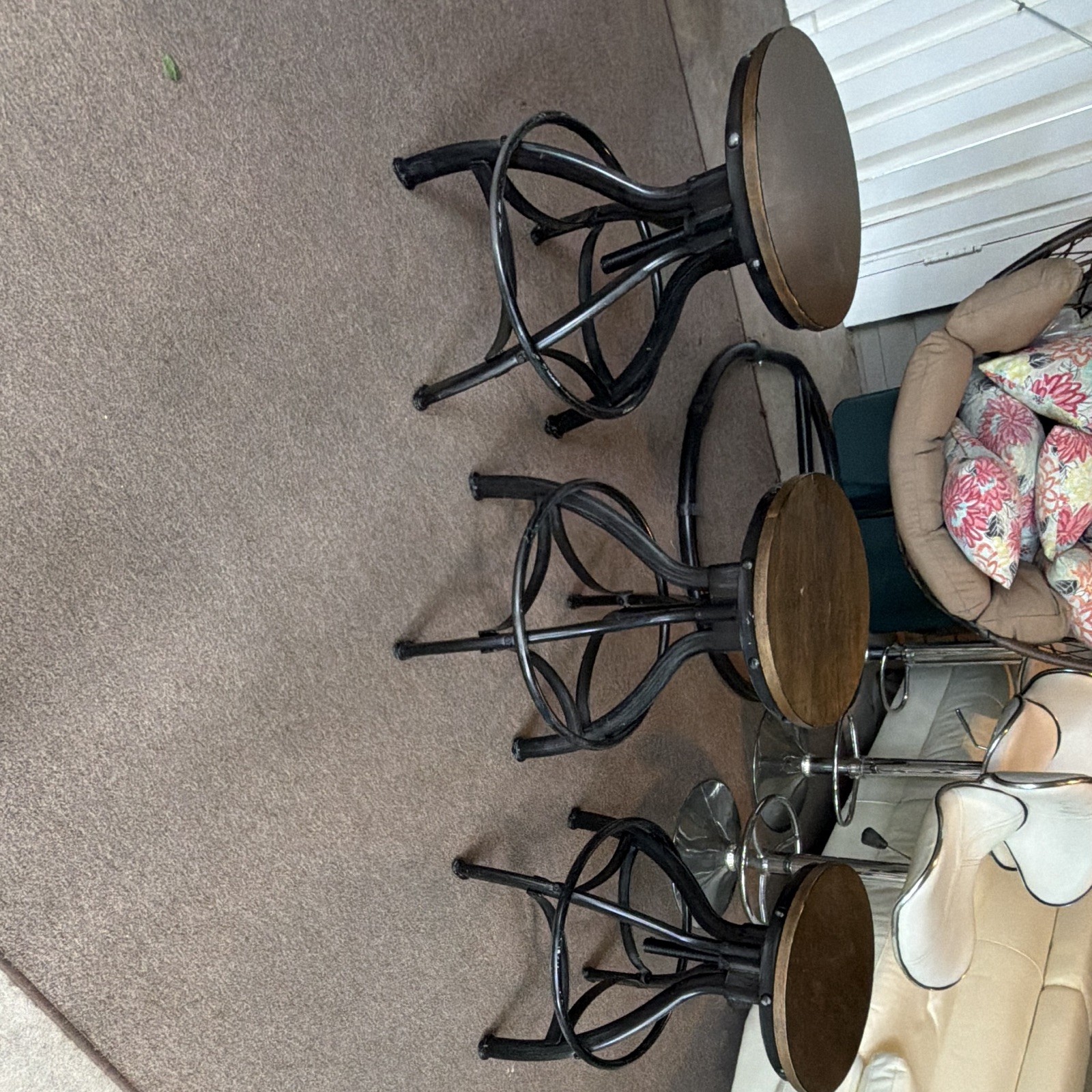 Set of 3 Swivel Adjustable Backless Bar Stools Round Wood Seat Black Frame gallery