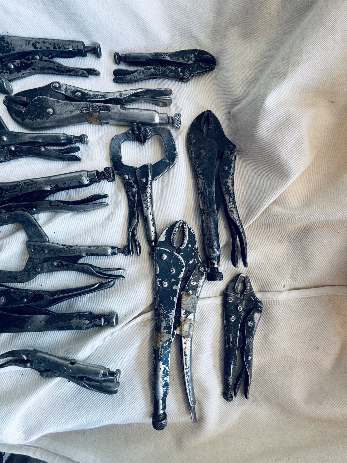 VISE-GRIP The Original 6in Steel Locking Pliers Lot 26pc Black/Silver gallery