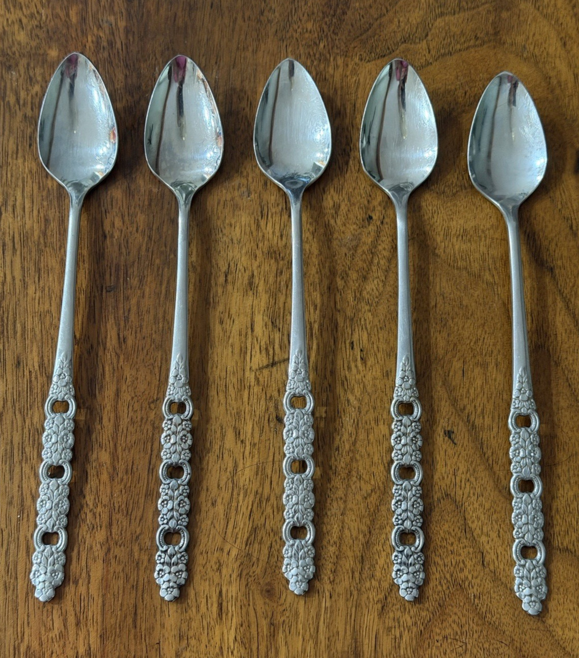 Oneida Stainless Viola Voila Iced Tea Spoon Community 7-1/2" Set of 5 gallery