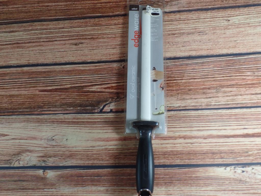 Edgeware Select 9 Inch Oval Ceramic Sharpening Rod Knife Sharpener 1000 Grit gallery