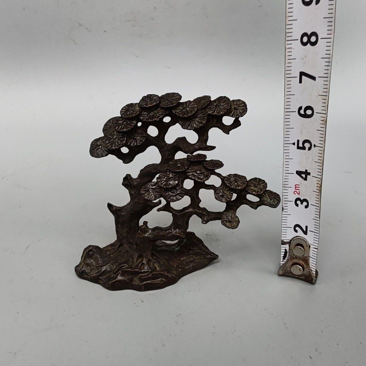 Chinese Style Retro Welcome Pine Alloy Decoration Home Tea Table Bonsai gallery