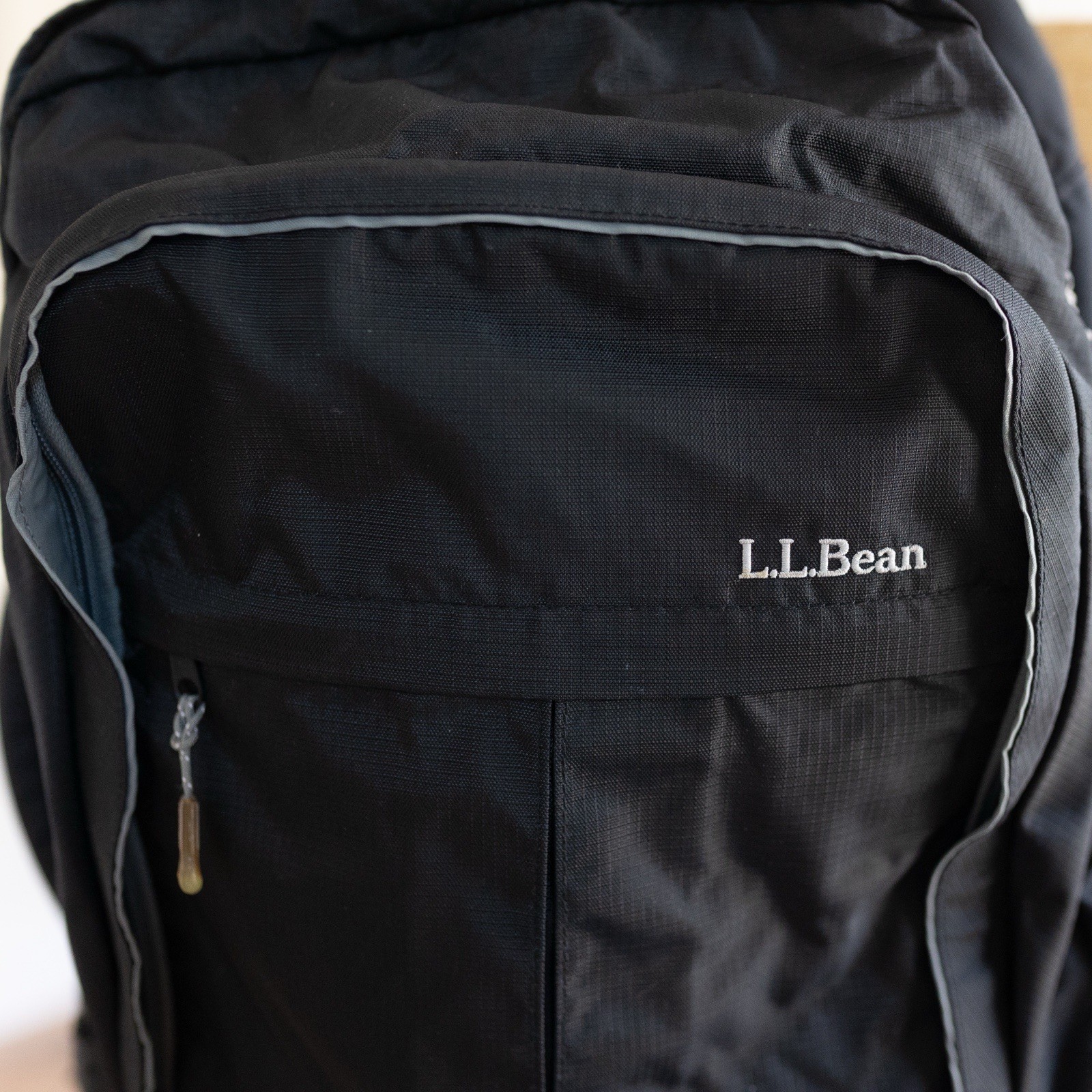 L.L.Bean Quickload Travel Pack Carry-On Backpack Black Extra Large Capacity  2