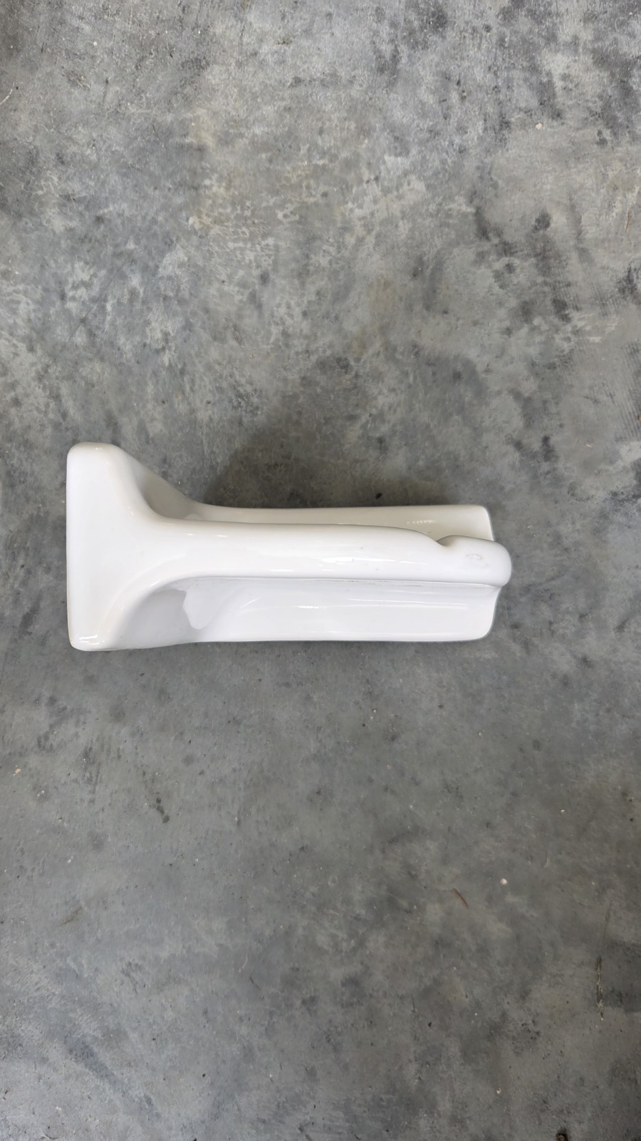 Ceramic Glossy White 5.5" Reversible Corner Shower Shelf gallery