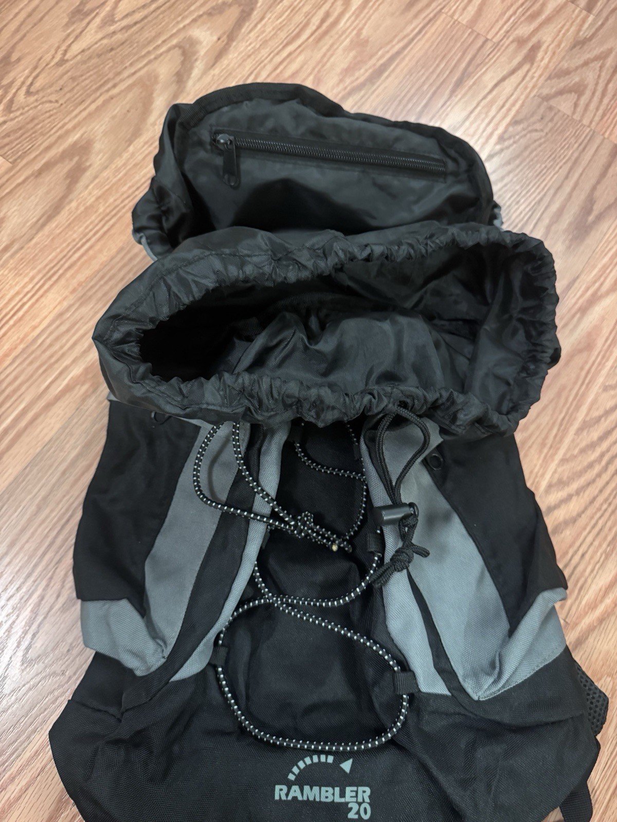 Highlander Outdoor RAMBLER 20 RUCKSACK Backpack Bag 4