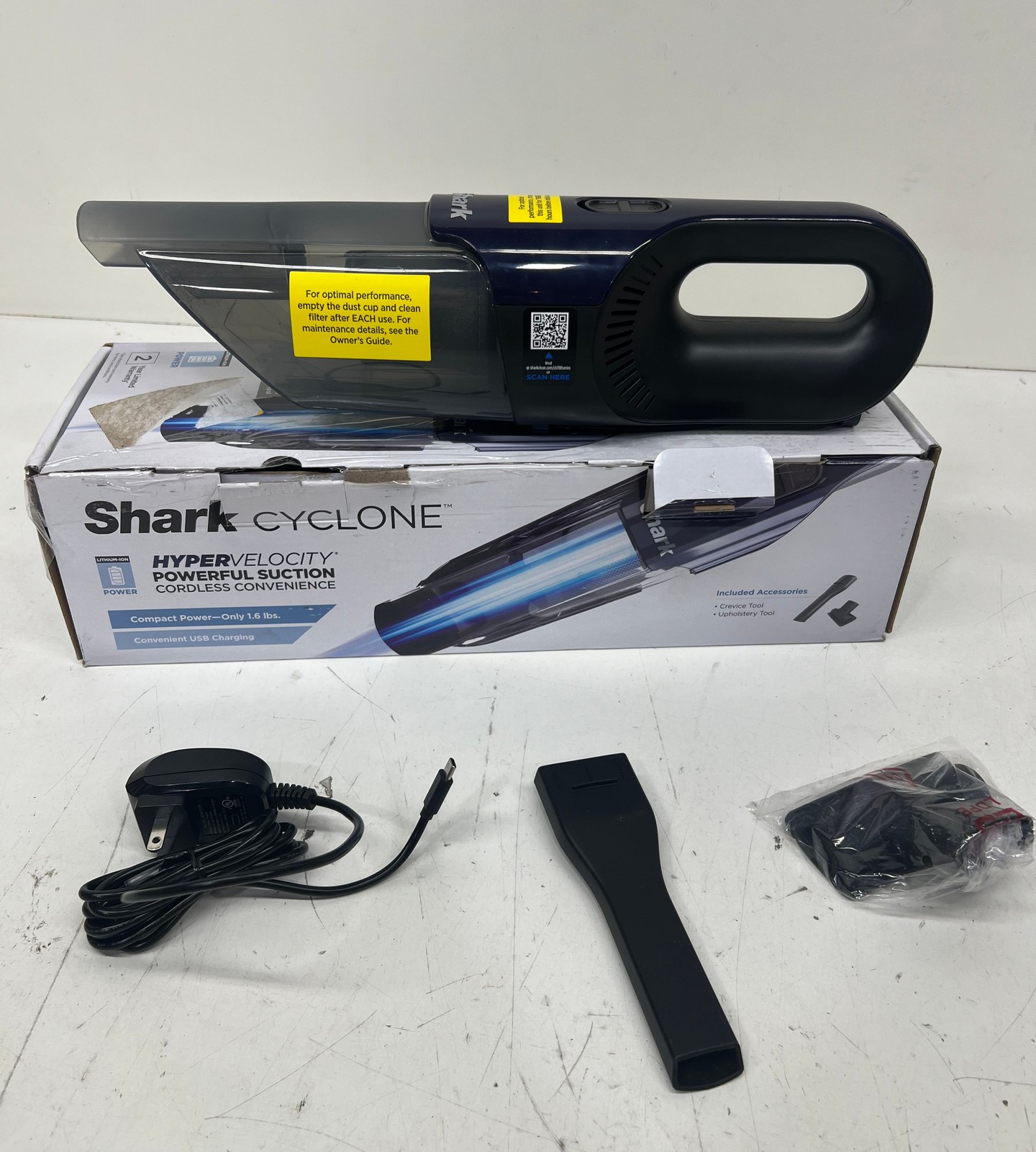 Shark Cyclone PET Bagless Cordless Handheld Vacuum gallery