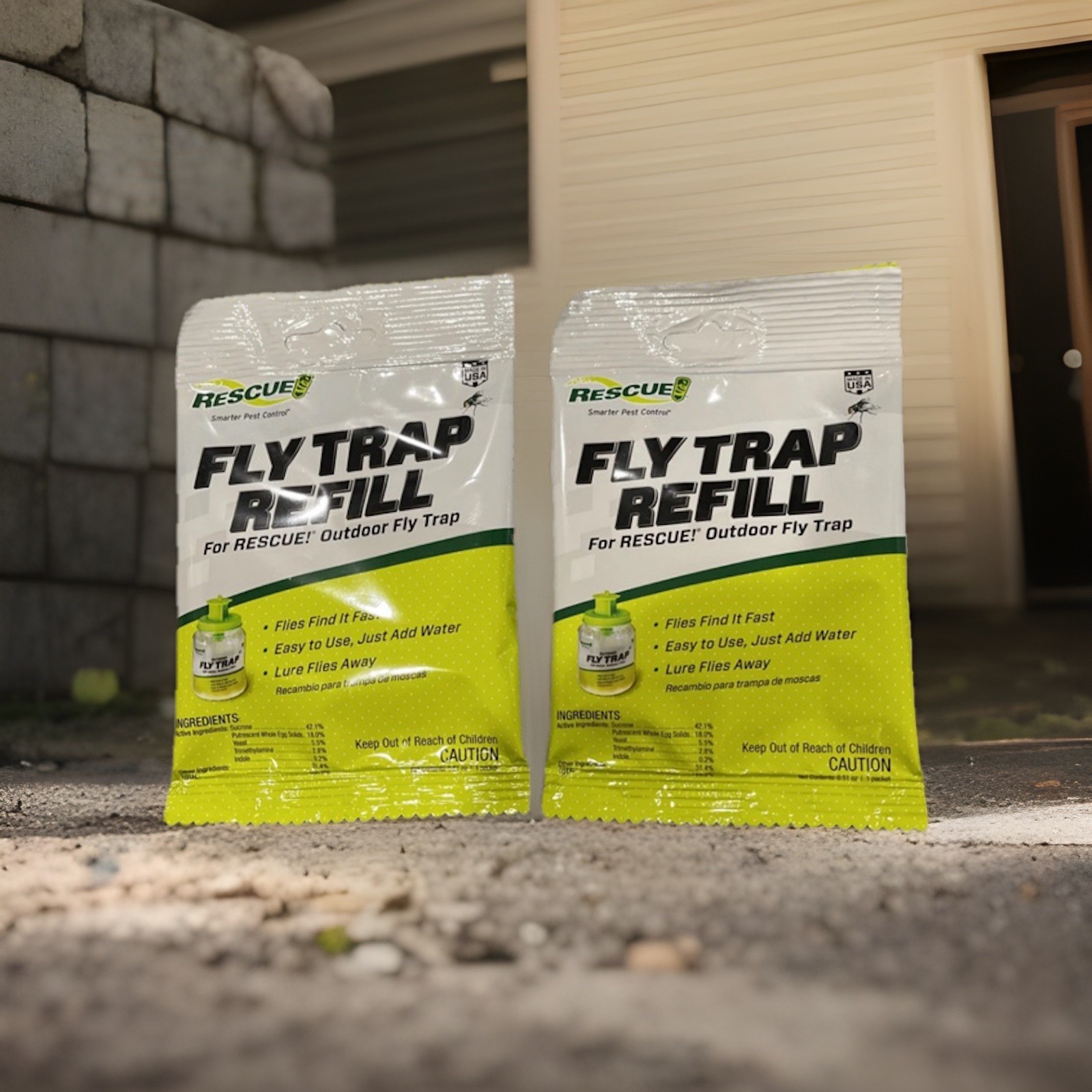 RESCUE! Reusable Fly Trap Refill Outdoor Use - 30 Day Supply 2 Pack gallery