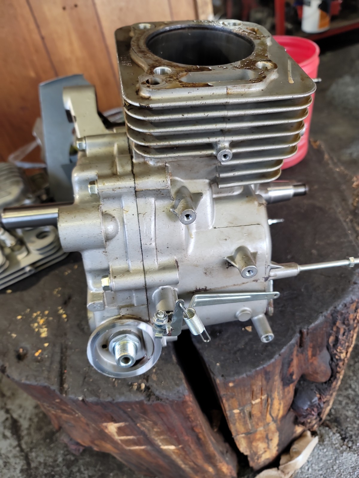 Craftsman 420cc Engine Short Block Assembly - Sealed Crankcase, Piston & Crank gallery